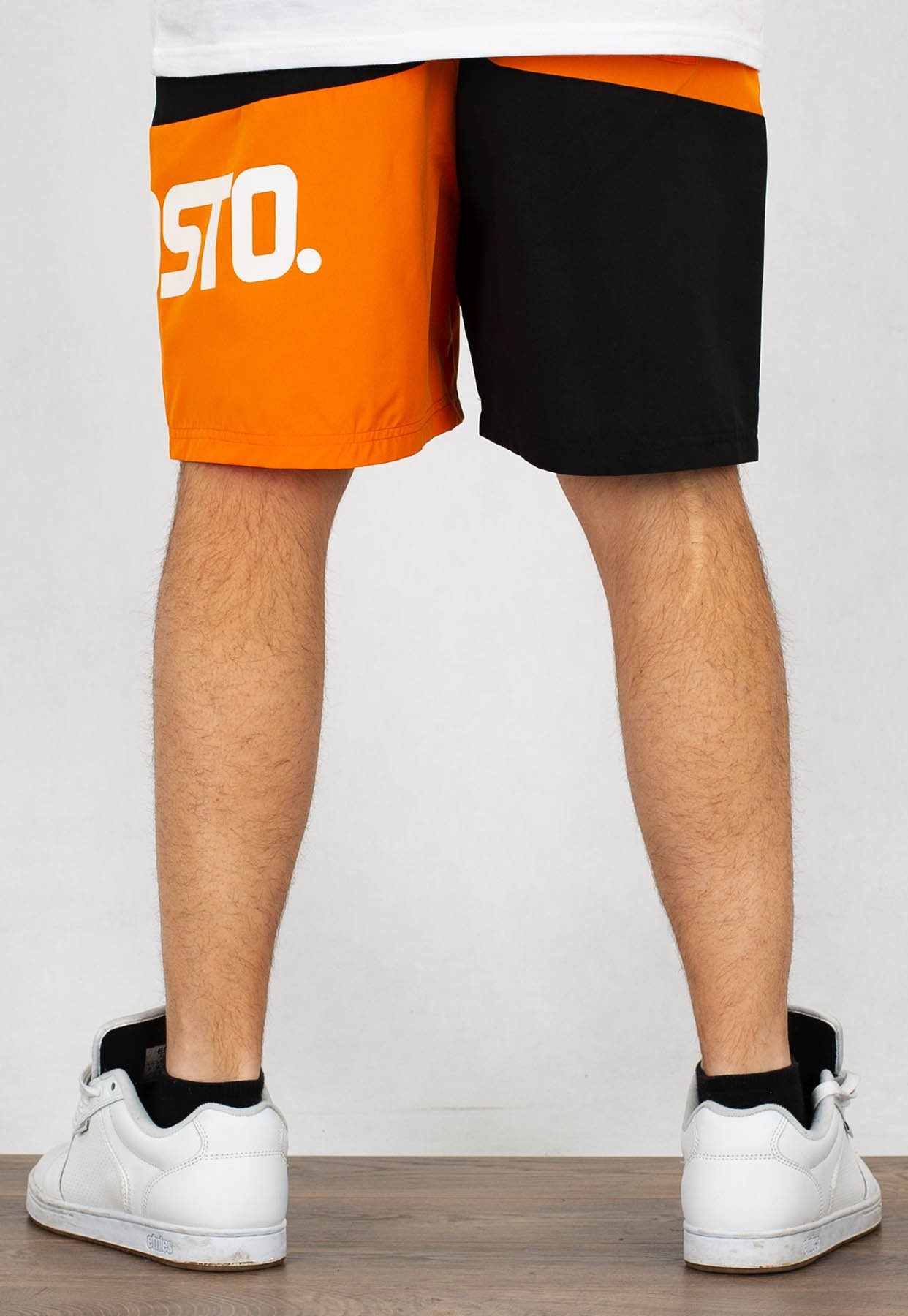 Spodenki Prosto Ches czarno pomarańczowe