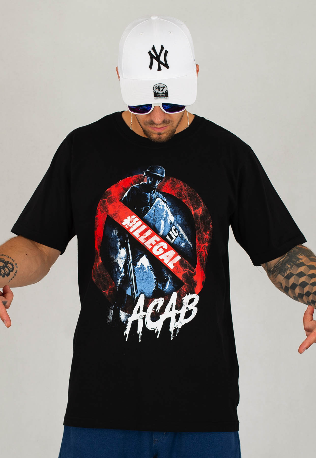 t-shirt-illegal-acab-czarny