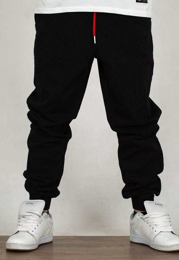 Spodnie El Polako Joggery Slim Jeans z Gumą Front Classic czarny jeans