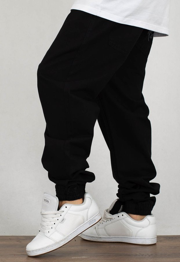 Spodnie Mass Jogger Signature Sneaker Fit czarne