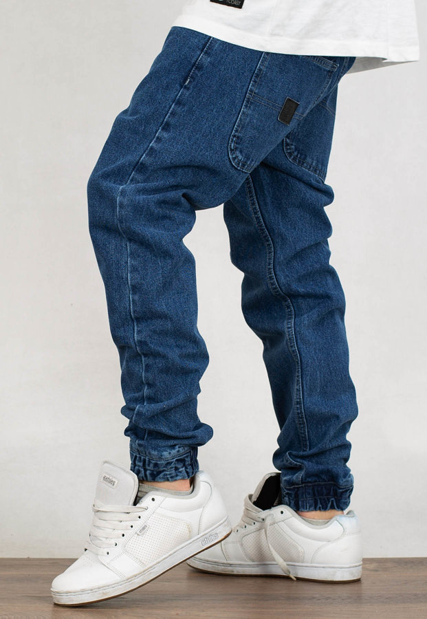 Spodnie Mass Jogger Sneaker Fit Base blue