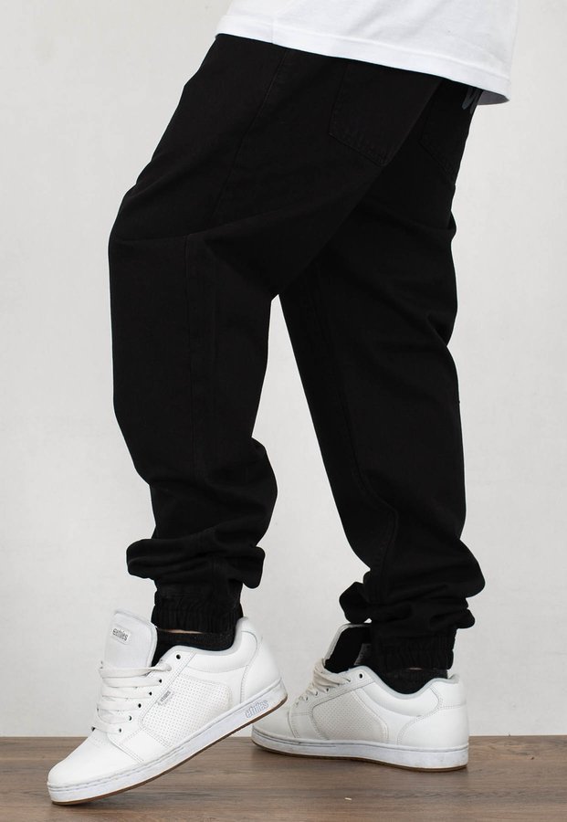 Spodnie Mass Jogger Sneaker Fit Signature black