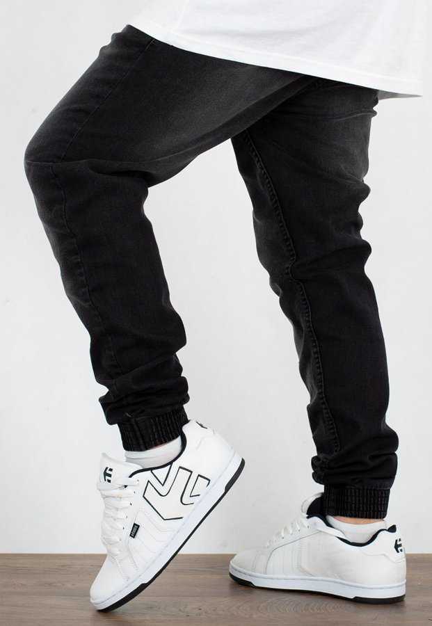 Spodnie SSG Joggery Slim Jeans Black czarne przecierane