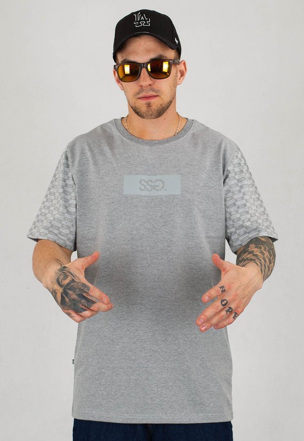 T-Shirt SSG Print Sleeve szary