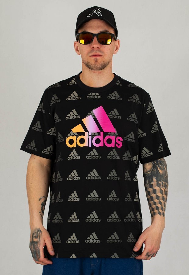 T-shirt Adidas Essentials Gradient Logo GK9588 czarny