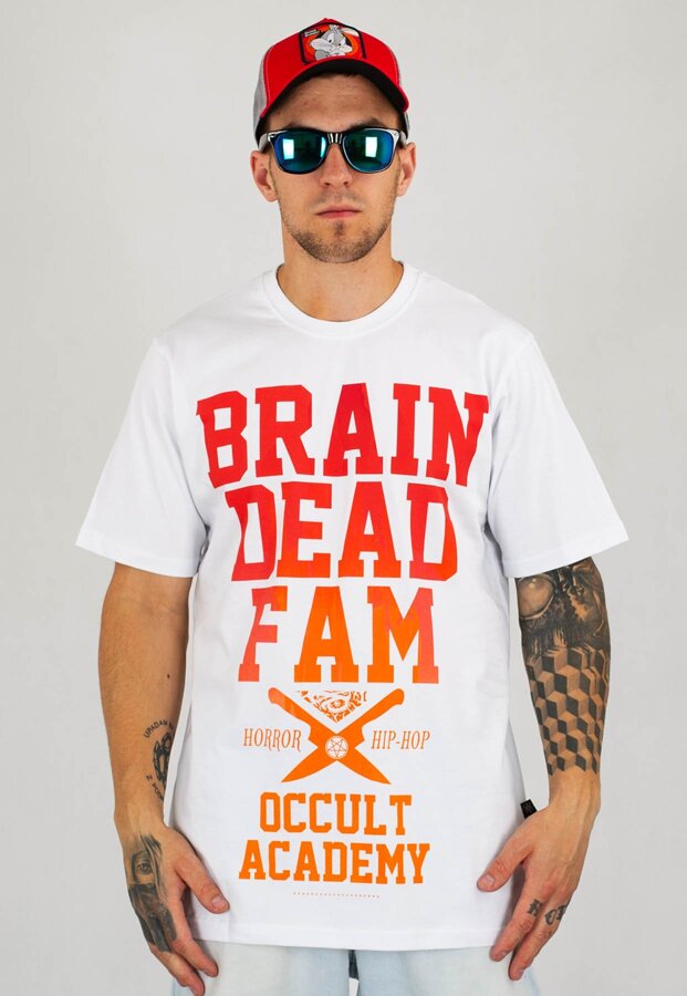 T-shirt Brain Dead Familia Occult Academy biały