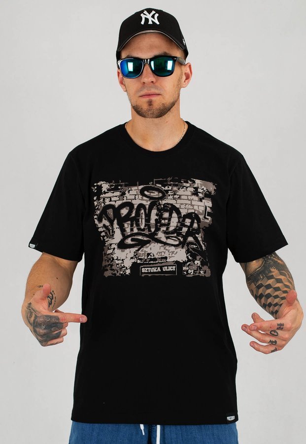 T-shirt Chada Wall czarny