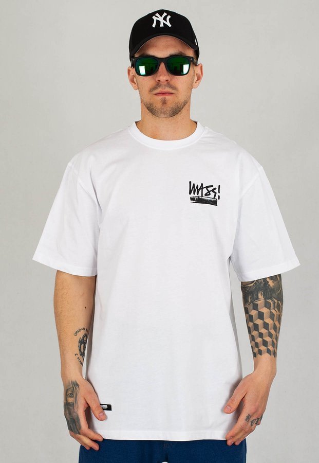 T-shirt Mass Just Tag It biały