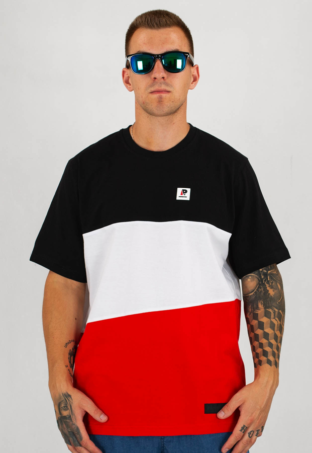 T-shirt Patriotic P App biało czarno czerwony